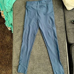 Runway leggings